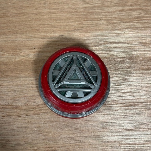 Hasbro Other - Marvel Iron Man 2 Arc Reactor Light‎ Up Sound Toy 2010 Hasbro C-2876A Red Silver